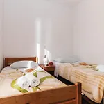Five-bedroom In * Rovanjska