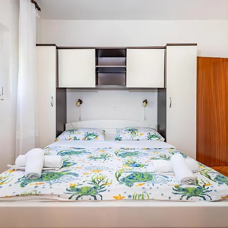 別荘 Five-bedroom In *