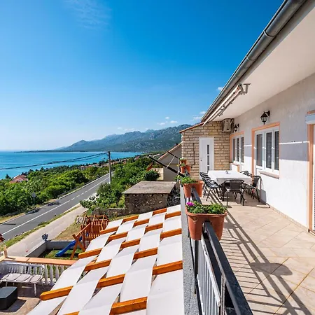 In With House Sea View 度假居 洛瓦尼斯卡