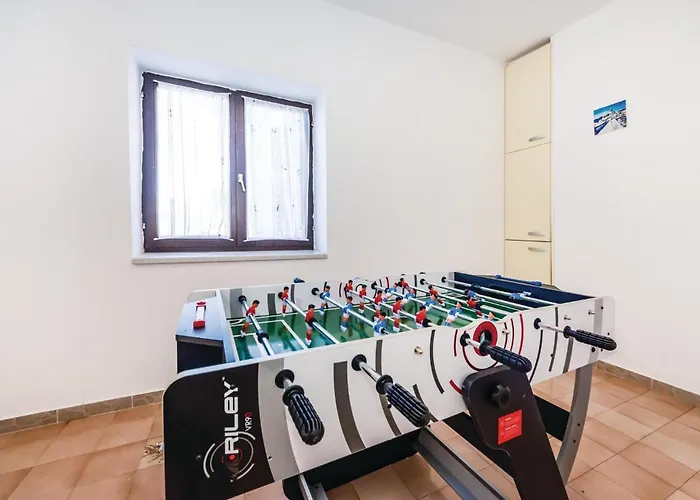 Five-bedroom In Dom wakacyjny *