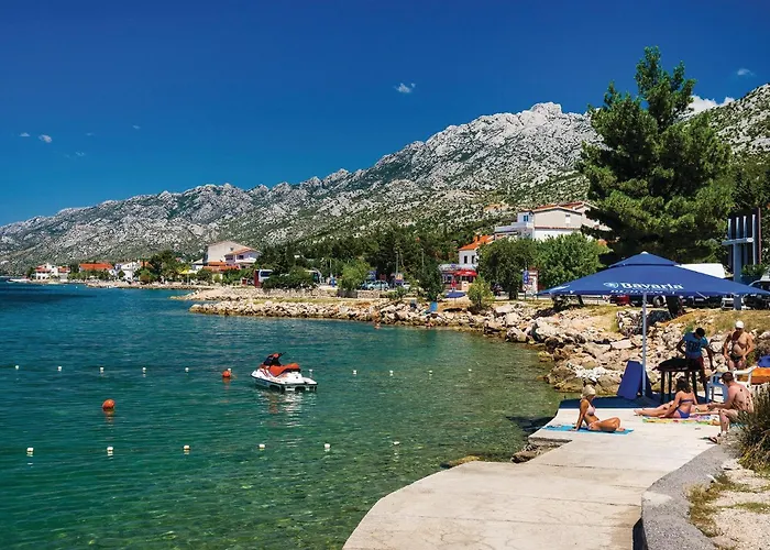 Five-bedroom In * Рованьска