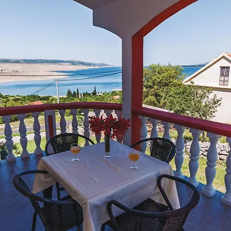 Сasa de vacaciones Five-bedroom In